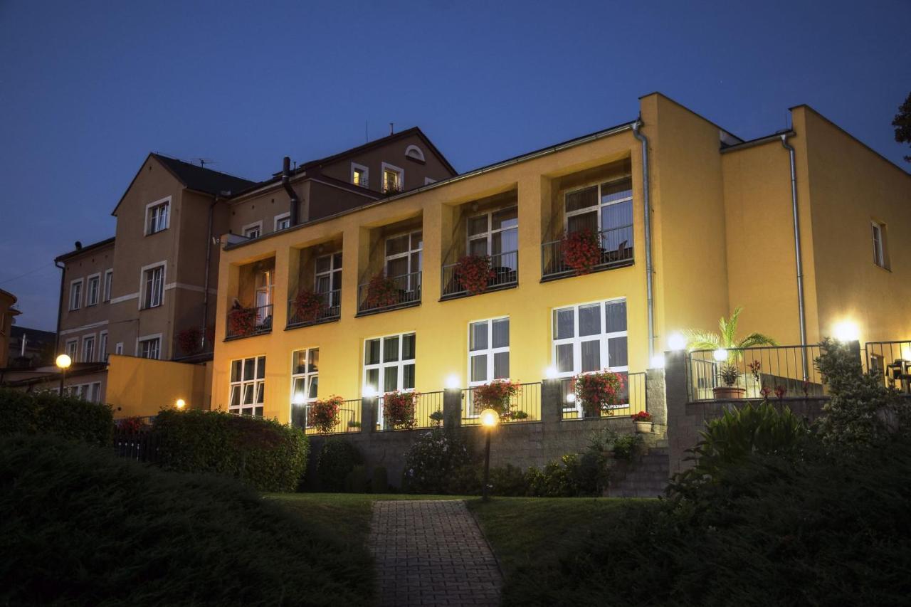 Hotel Karel IV. Turnov Eksteriør billede